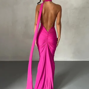 sleeveless backless maxi dress