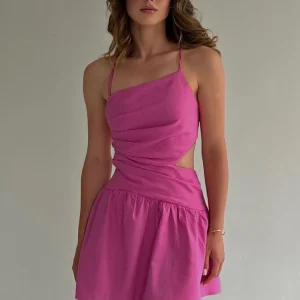 sleeveless backless maxi dress