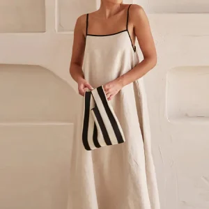 sleeveless backless maxi dress