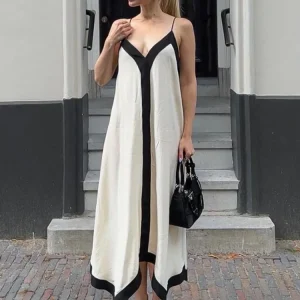 sleeveless backless maxi dress