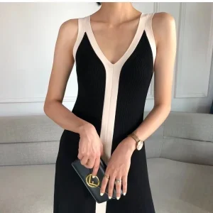 sleeveless backless maxi dress