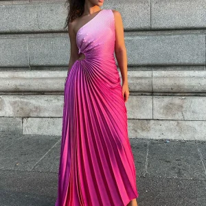 sleeveless backless maxi dress